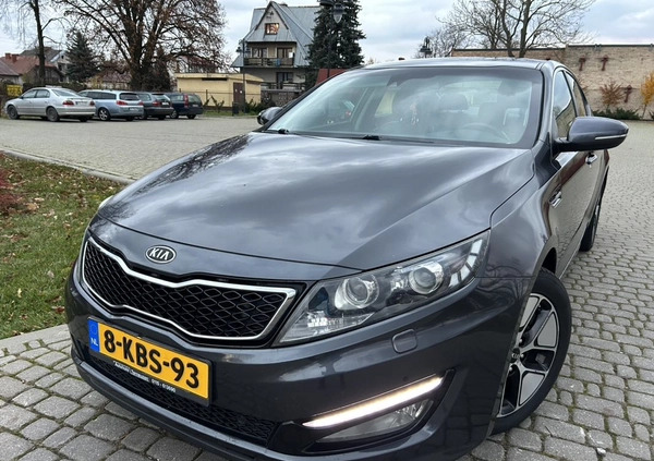 Kia Optima cena 42700 przebieg: 218000, rok produkcji 2013 z Miłomłyn małe 596